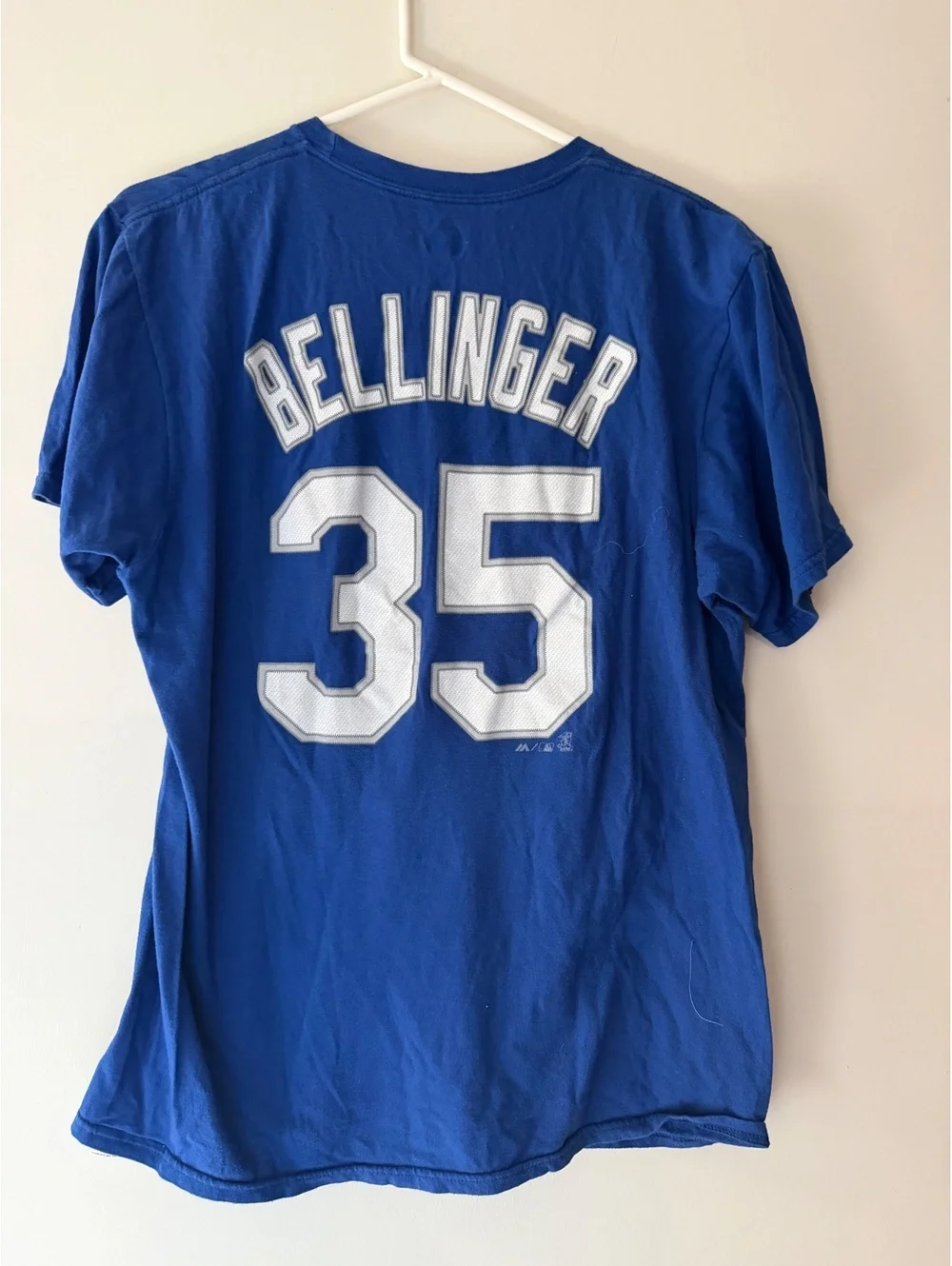 Majestic Los Angeles Dodgers 2018 World Series Bellinger #35 Men's T-Shirt M - Picture 3 of 5